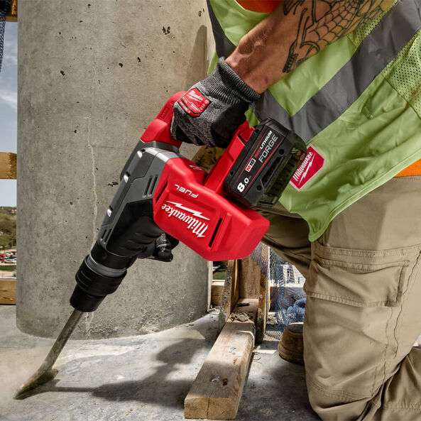 Milwaukee M18™ REDLITHIUM™ FORGE™ 8.0Ah Battery - M18FB8