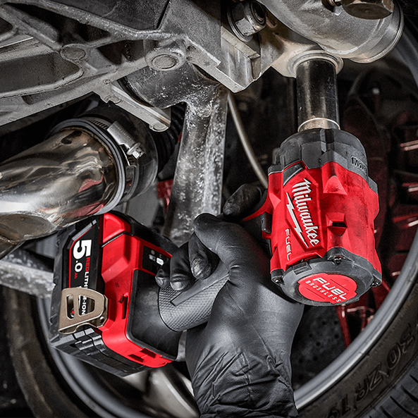 Milwaukee M18 FUEL™ 1/2" Compact Impact Wrench with Friction Ring (Tool Only) - M18FIW2F12-0