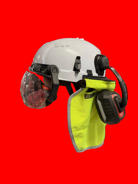 Milwaukee BOLT 200 Vented helmet kit (1 Only ex display) Total Value $355