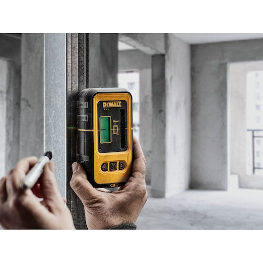 DeWalt Green Line Laser Detector