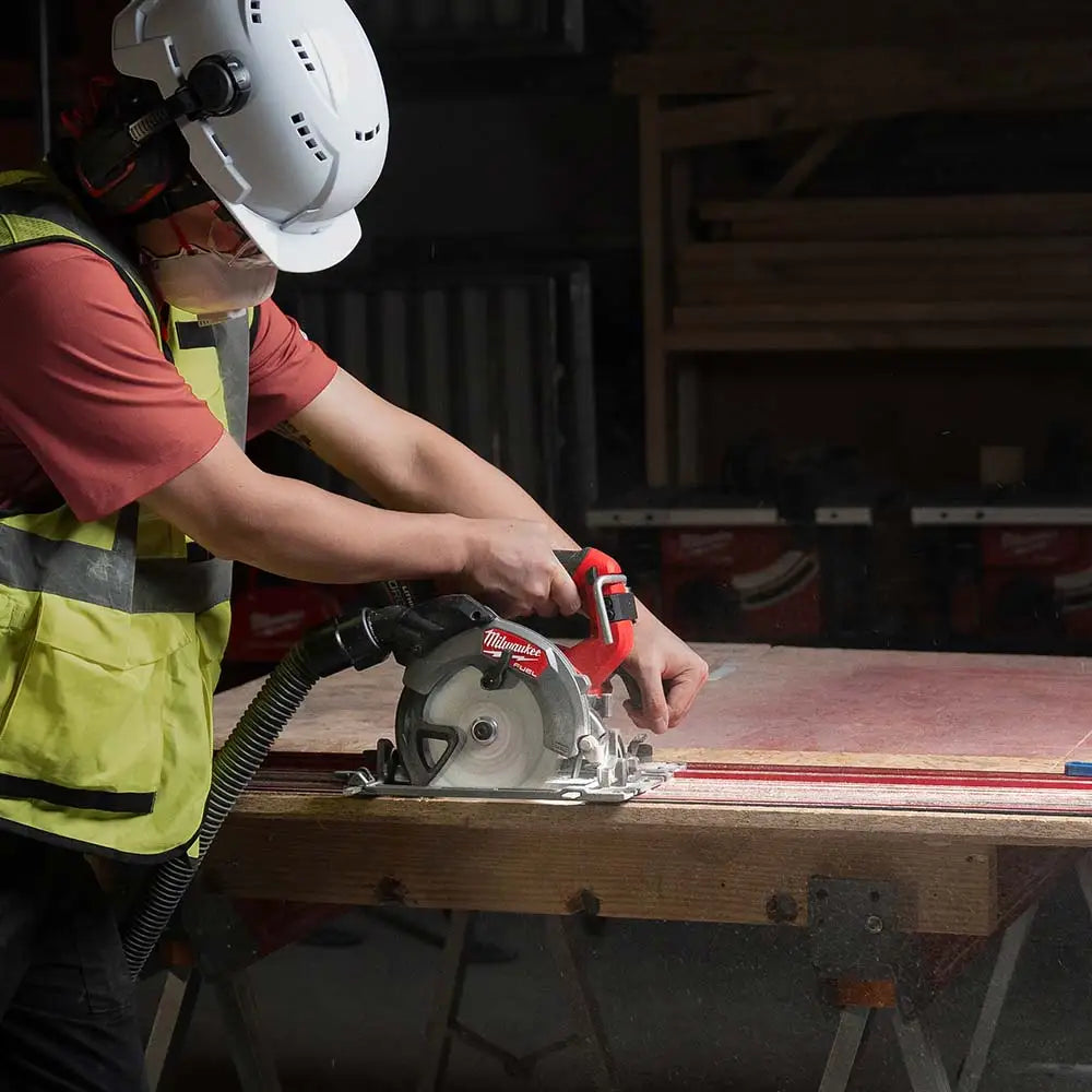 M18 FUEL™ 165MM DEEP CUT CIRCULAR SAW (TOOL ONLY)
M18FCSDC1650