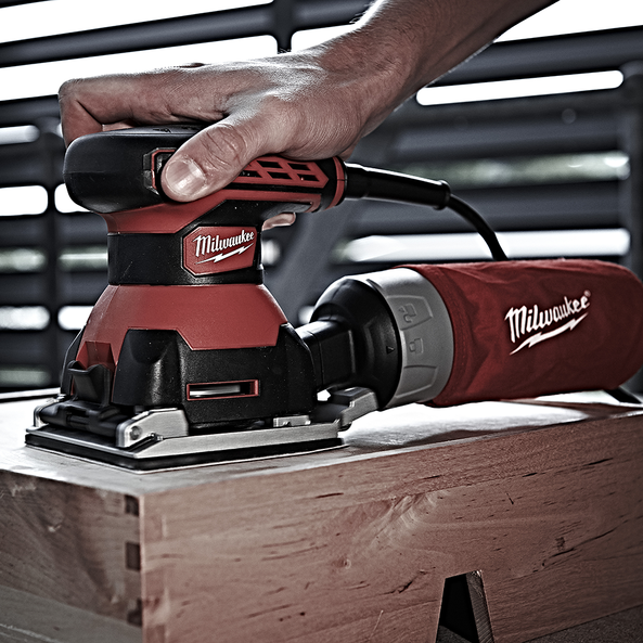 Milwaukee 140mm (1/4" Sheet) Palm Sander (LAST ONE)