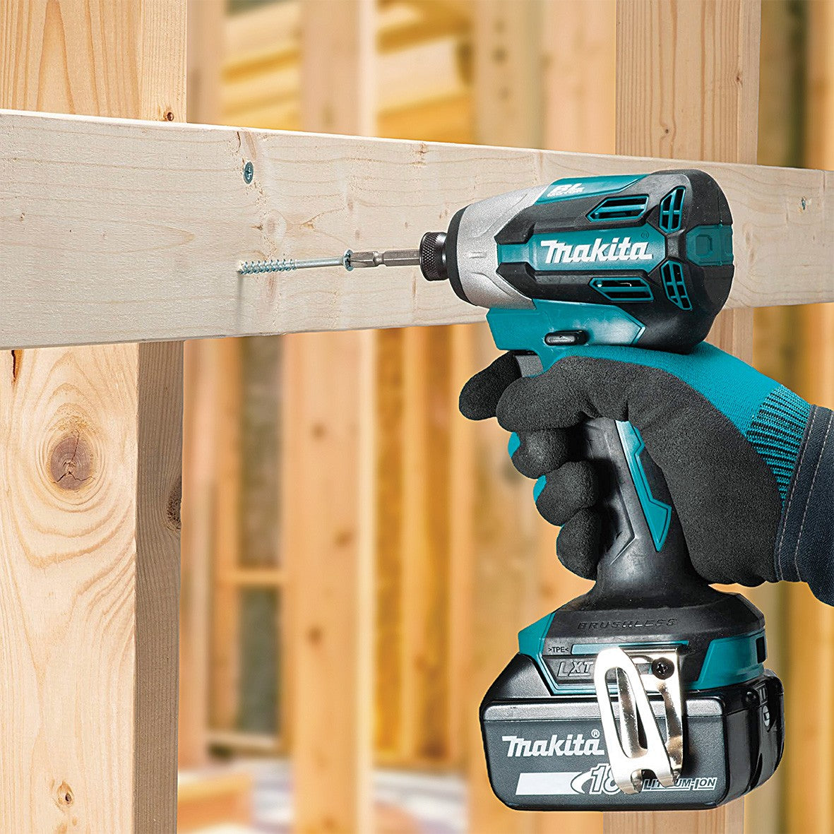 MAKITA 18V Brushless Impact Driver 5.0ah combo kit - DTD158ZRT
