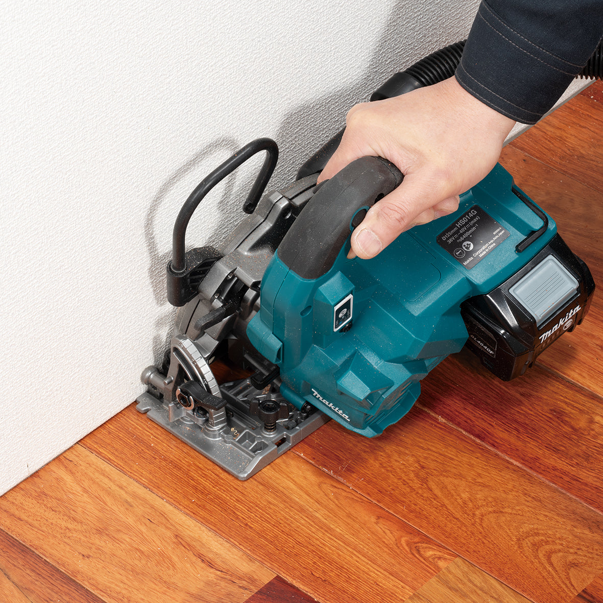 MAKITA "Flush Cutting" 40V Max Brushless 125mm (5") Circular Saw HS014GZ